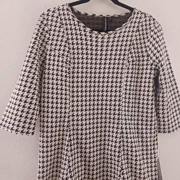 Zoe + Phoebe Black Houndstooth dress size L - Picture 3 of 8